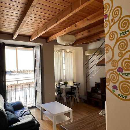 Malaga Centre Wood & Light Apartman Kültér fotó